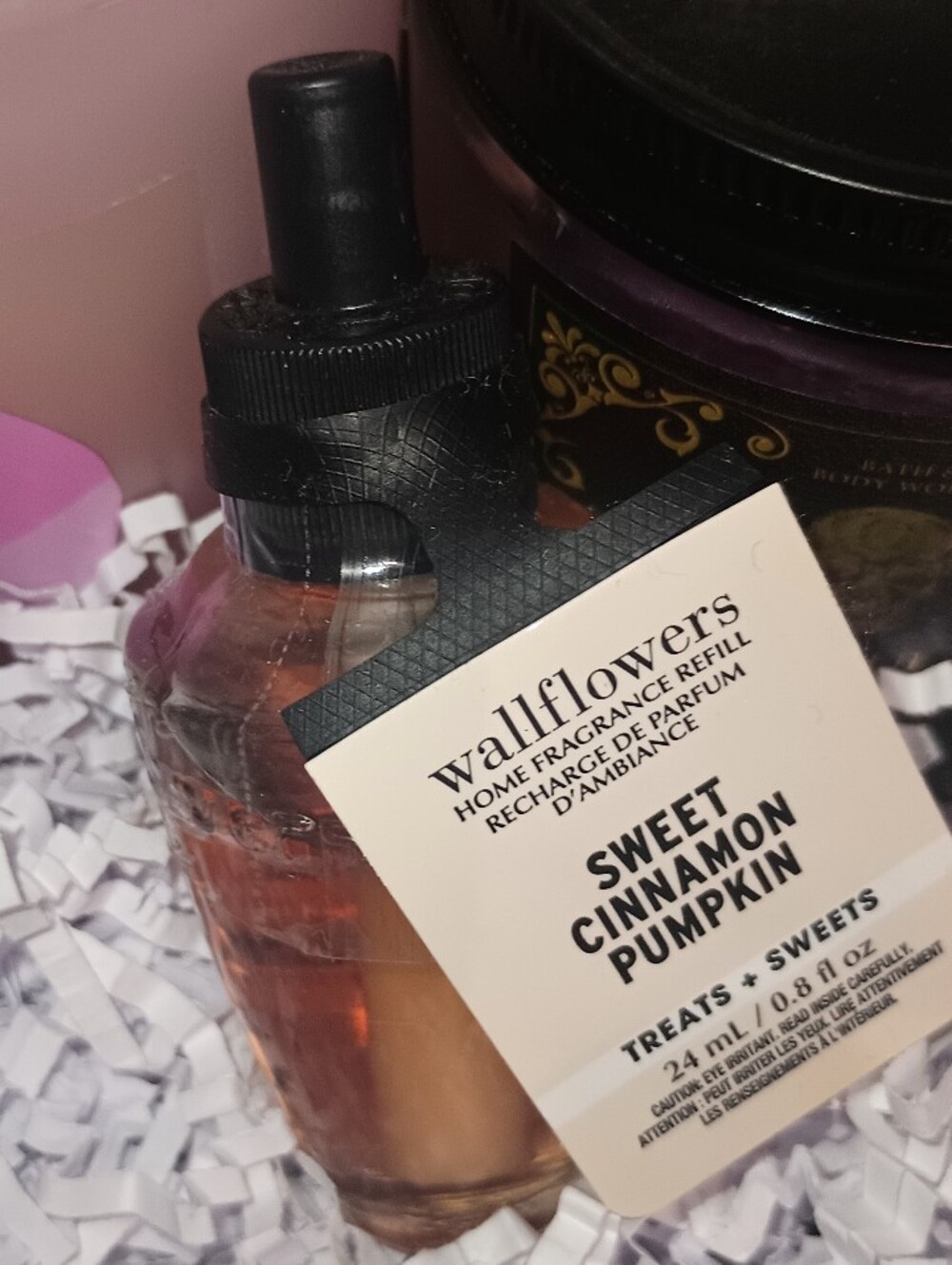 BATH AND BODY WORKS SWEET CINNAMON PUMPKIN WALLFLOWER FRAGRANCE REFILL